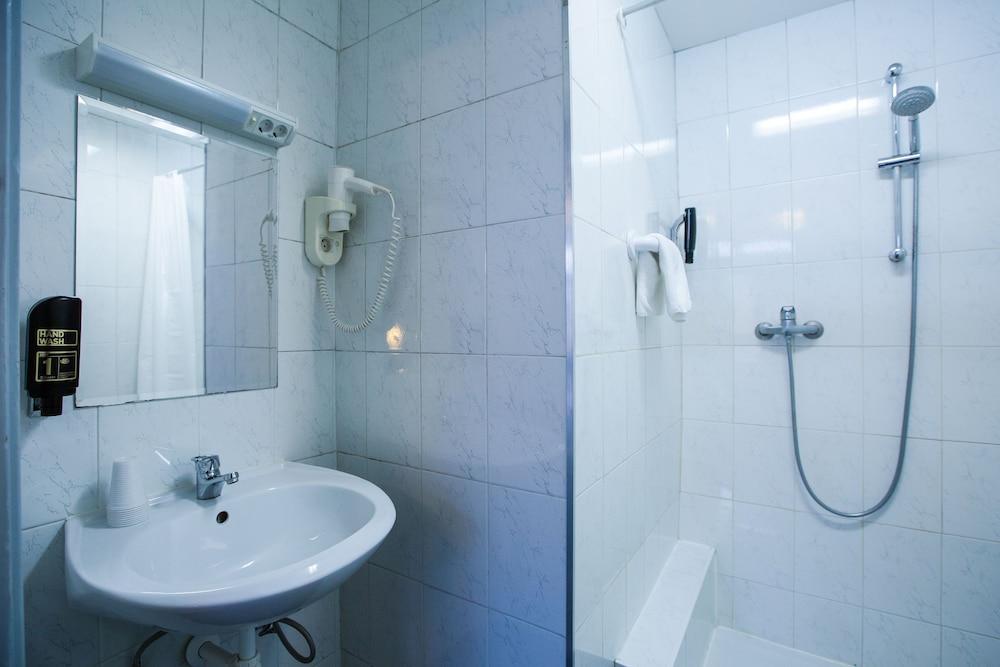 Budget Trianon Hotel Амстердам Экстерьер фото