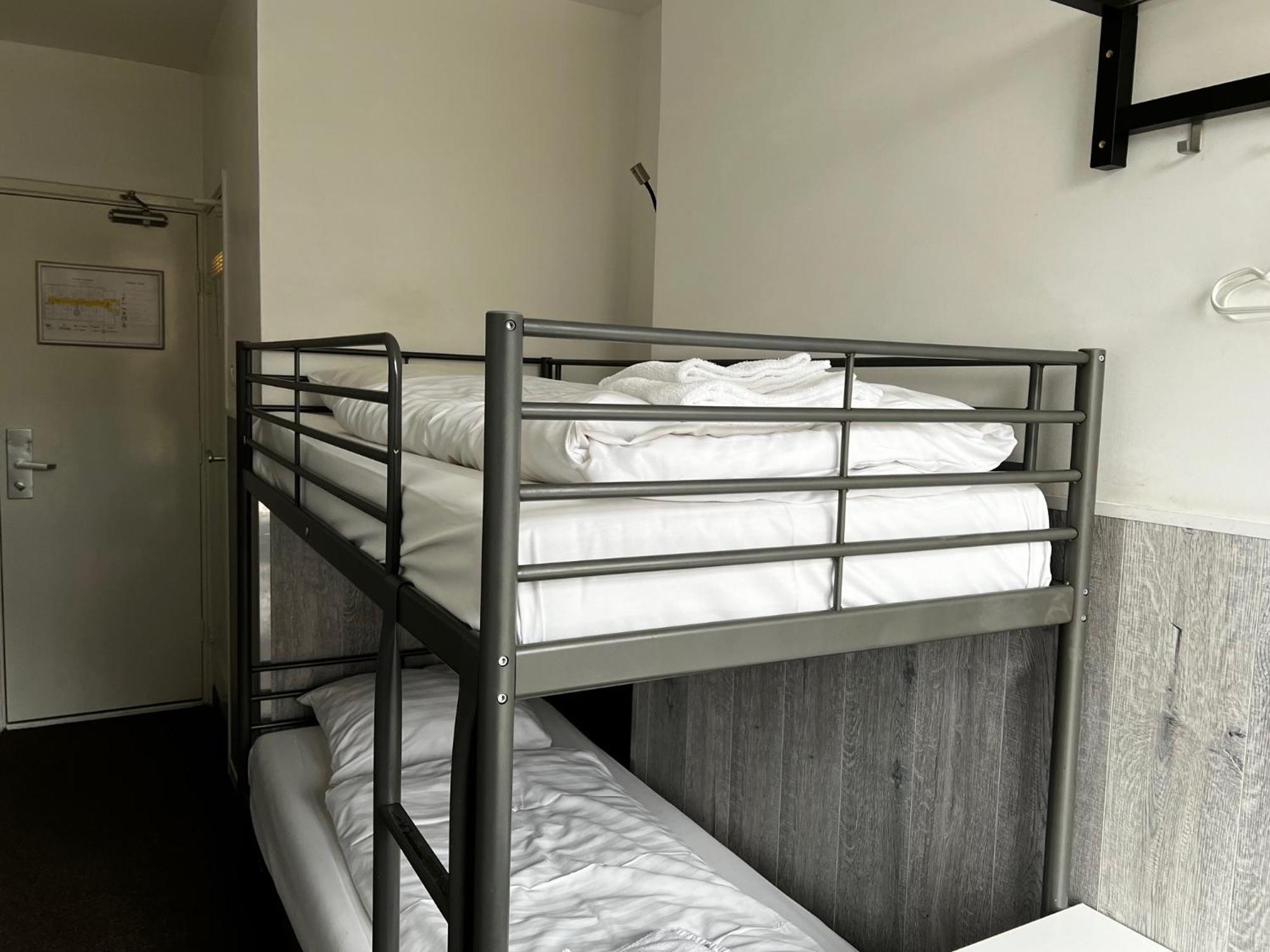 Budget Trianon Hotel Амстердам Экстерьер фото